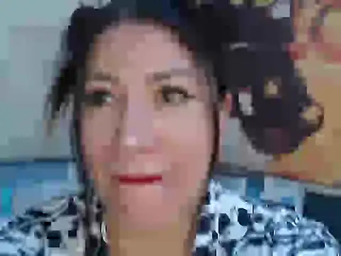 Snapshot of nammy__dirtyhott chatting on 09.25.25 nammy dirtyhott online show from 09.25.25