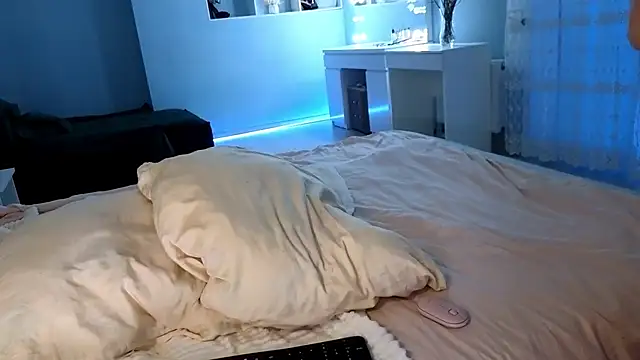 MissSiona online show from 12.16.24