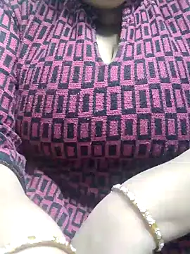 Snapshot of Seema_99 chatting on 12.29.24 Seema 99 online show from 12.29.24