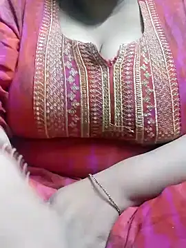 Snapshot of Seema_99 chatting on 01.29.25 Seema 99 online show from 01.29.25