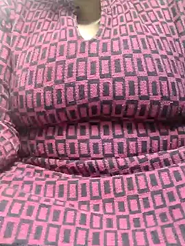 Snapshot of Seema_99 chatting on 02.07.25 Seema 99 online show from 02.07.25