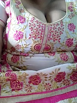 Snapshot of Seema_99 chatting on 09.23.25 Seema 99 online show from 09.23.25