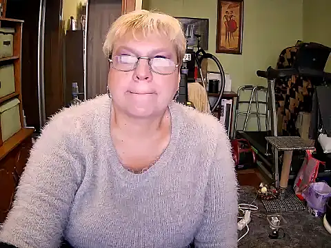 LOLA8888 online show from 10.26.25