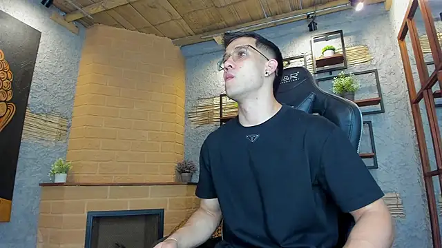 alexgiraldo  online show from 02.19.25