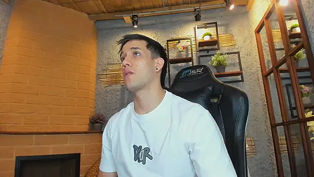 alexgiraldo  online show from 03.14.25