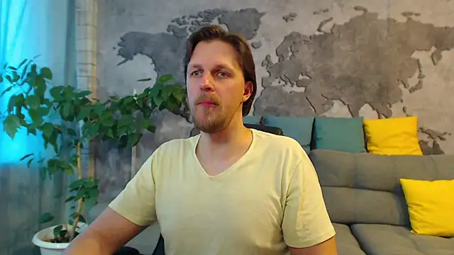 Snapshot of VikingChrisss chatting on 04.19.26 VikingChrisss online show from 04.19.26