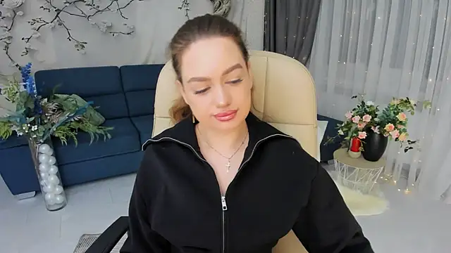 Snapshot of MiracleCurly chatting on 03.11.26 MiracleCurly online show from 03.11.26