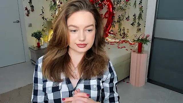 Snapshot of MiracleCurly chatting on 03.15.26 MiracleCurly online show from 03.15.26