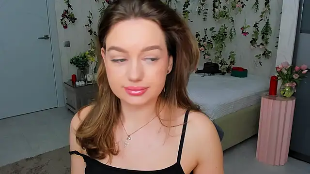 Snapshot of MiracleCurly chatting on 03.16.26 MiracleCurly online show from 03.16.26