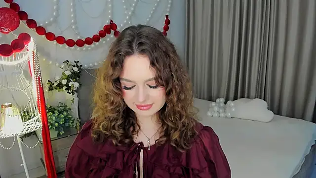 Snapshot of MiracleCurly chatting on 03.29.26 MiracleCurly online show from 03.29.26