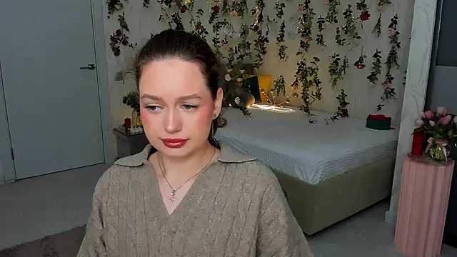 Snapshot of MiracleCurly chatting on 04.09.26 MiracleCurly online show from 04.09.26