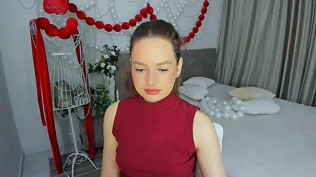 Snapshot of MiracleCurly chatting on 04.12.26 MiracleCurly online show from 04.12.26