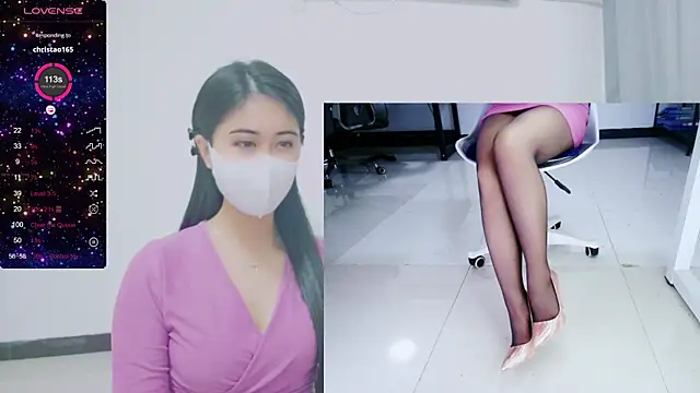 Snapshot of tt50256 chatting on 02.14.25 tt50256 online show from 02.14.25