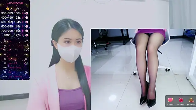 Snapshot of tt50256 chatting on 02.19.25 tt50256 online show from 02.19.25