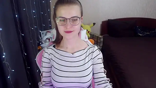 MissBrightShine online show from 02.09.25