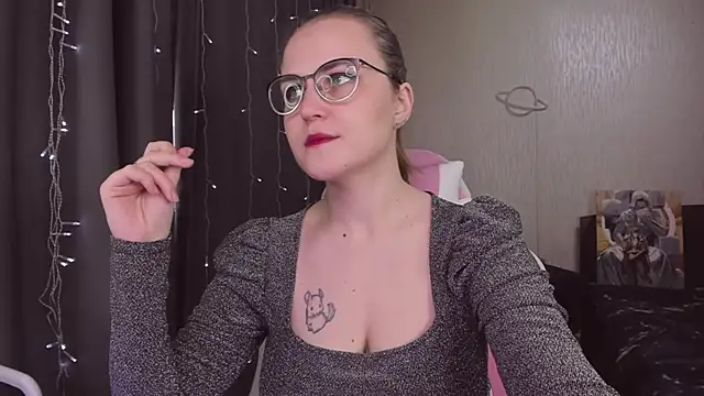 MissBrightShine online show from 01.16.26