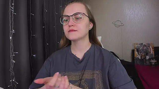 MissBrightShine online show from 02.17.26