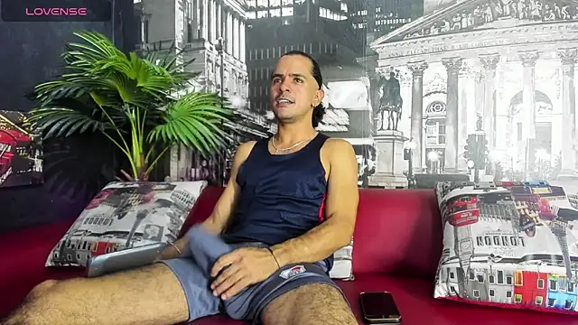 Snapshot of steffanxxll chatting on 12.26.24 steffanxxll online show from 12.26.24