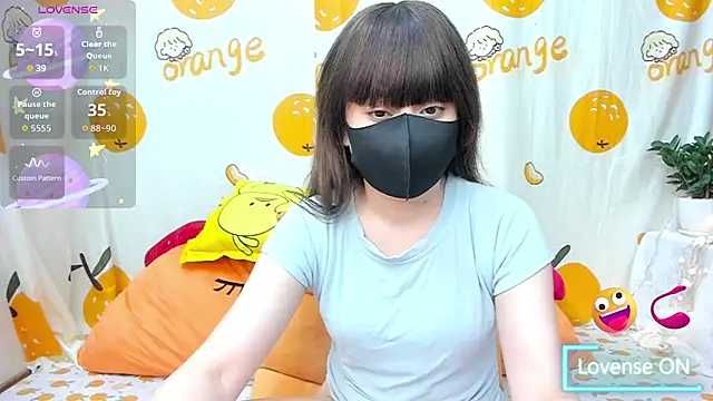 alonelove   online show from 04.14.26