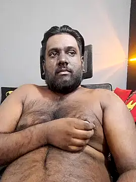 Rayansmith  online show from 02.13.25