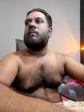 Rayansmith  online show from 02.16.25