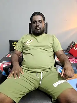 Rayansmith  online show from 02.16.25