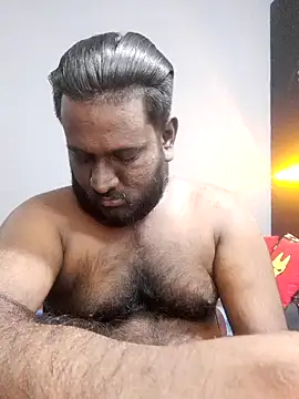 Rayansmith  online show from 02.22.25