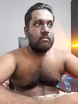 Rayansmith  online show from 02.25.25