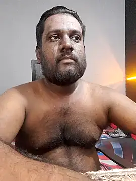 Rayansmith  online show from 02.25.25