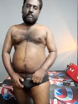 Rayansmith  online show from 02.26.25