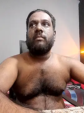 Rayansmith  online show from 02.28.25