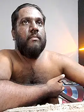 Rayansmith  online show from 03.17.25