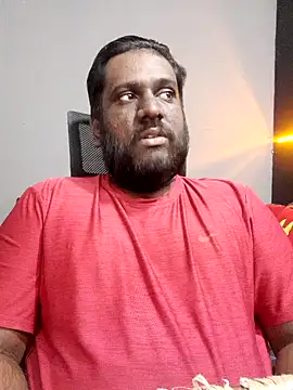 Rayansmith  online show from 03.19.25