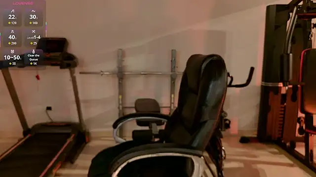 Snapshot of LisaMonroe_ chatting on 04.11.26 LisaMonroe online show from 04.11.26