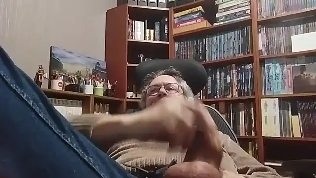 Mandra is a whore online show from 10.31.25