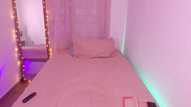 Snapshot of Mar_333 chatting on 02.24.26 Mar 333 online show from 02.24.26