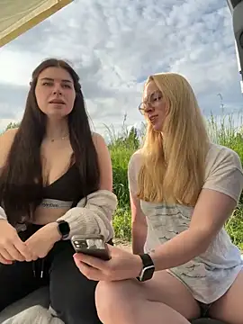 EllyNora online show from 05.21.26