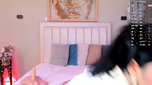 Paula Desousa online show from 03.20.26