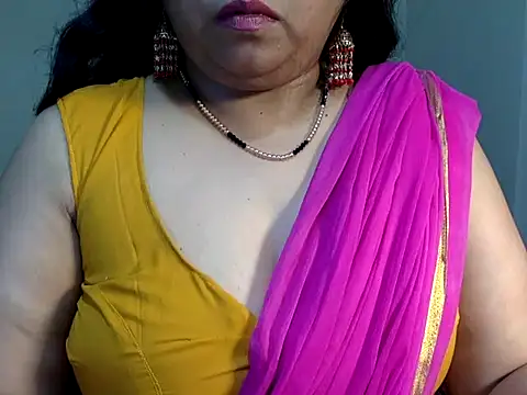 soniasharma0223 online show from 02.12.25