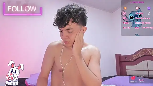 Snapshot of Lucaas_King chatting on 02.01.25 Lucaas King online show from 02.01.25