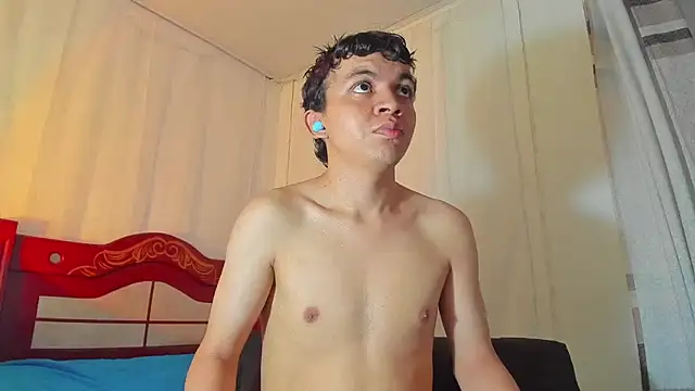 Snapshot of Lucaas_King chatting on 10.09.25 Lucaas King online show from 10.09.25