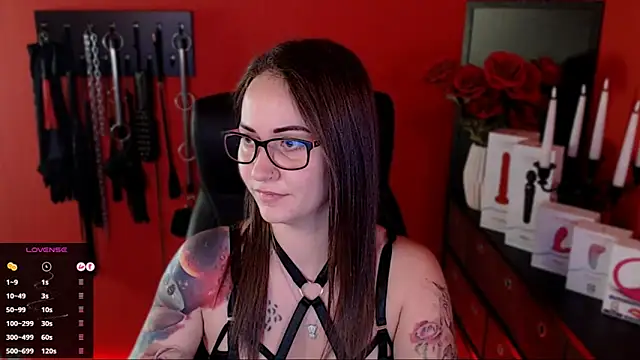 Snapshot of _Jane_Warren_ chatting on 01.11.25 Jane Warren online show from 01.11.25