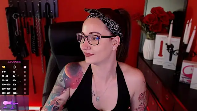 Snapshot of _Jane_Warren_ chatting on 03.13.25 Jane Warren online show from 03.13.25