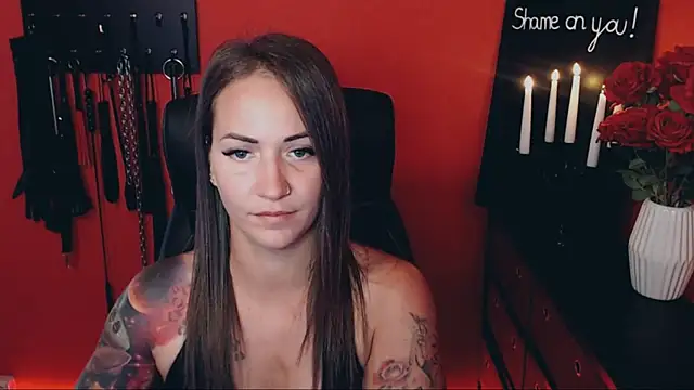 Snapshot of _Jane_Warren_ chatting on 09.10.25 Jane Warren online show from 09.10.25