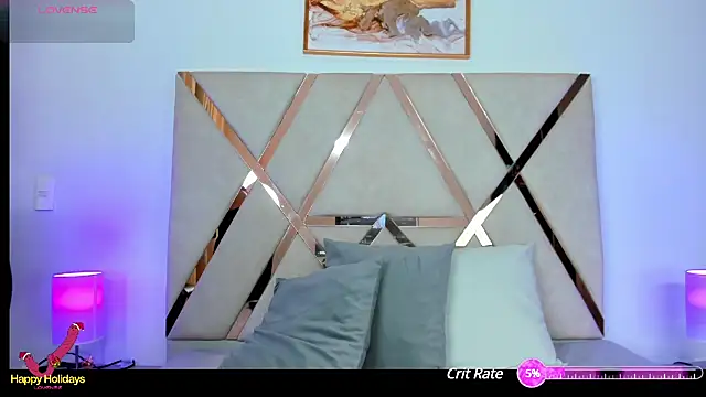 carolynne18 online show from 12.18.24
