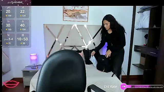 carolynne18 online show from 01.14.25