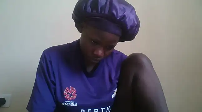 Snapshot of prettychic5 chatting on 12.26.24 prettychic5 online show from 12.26.24