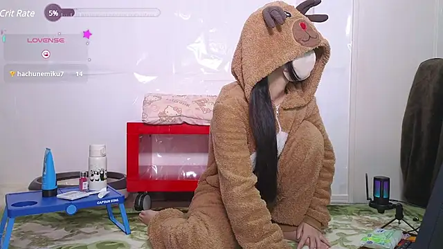 risa-kitty online show from 12.24.24