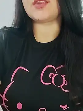 Snapshot of ErikaVlovely chatting on 09.10.25 ErikaVlovely online show from 09.10.25