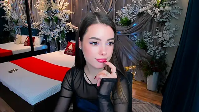 Snapshot of PutOnRepeat chatting on 02.02.25 PutOnRepeat online show from 02.02.25